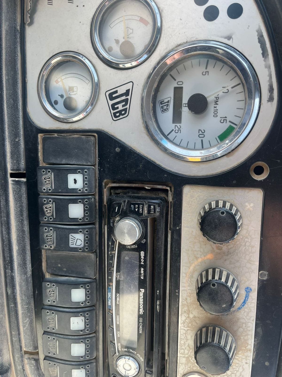 JCB
