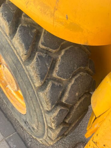 JCB