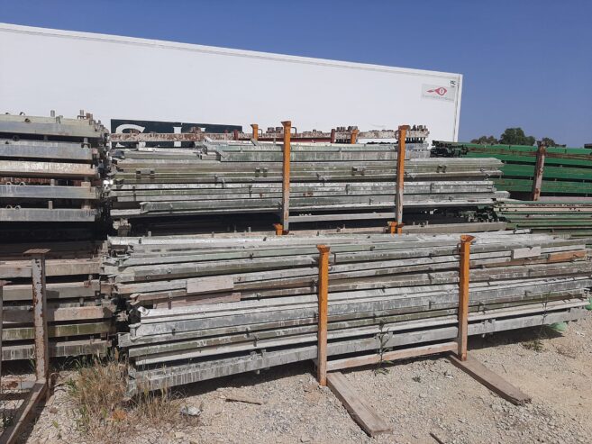 Matériel de construction importés