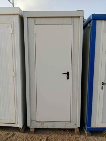 Toilettes chimique et en panneau sandwich