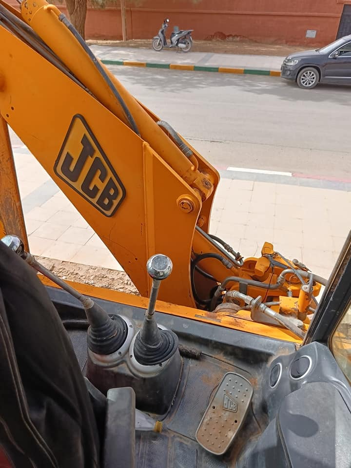 JCB 3CX
