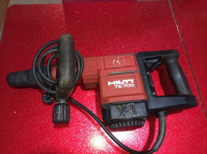 Degageur, visseuse hilti