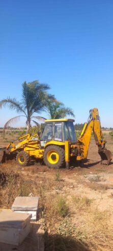 Tractopelle à vendre modèle 92