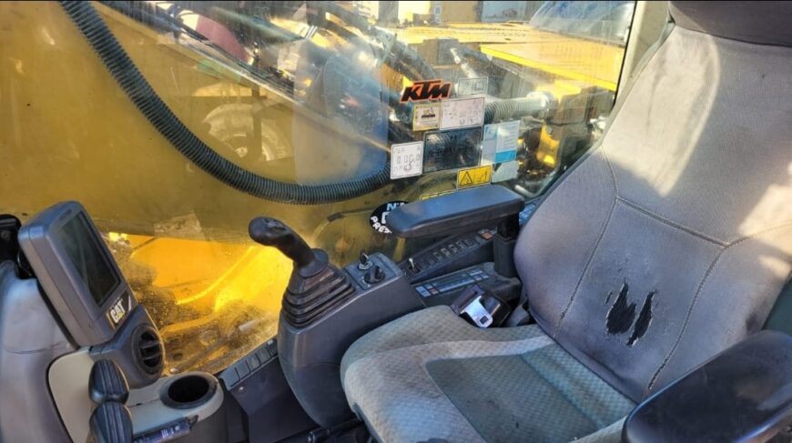 Caterpillar 329D