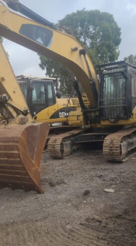 Caterpillar 323D