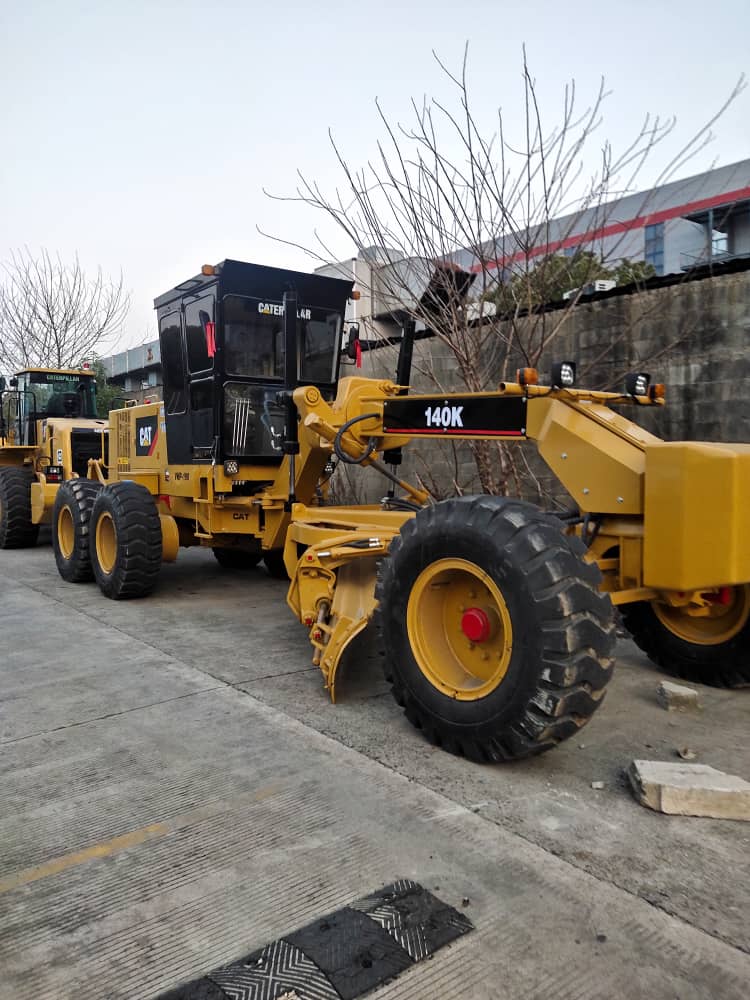 CAT 140K