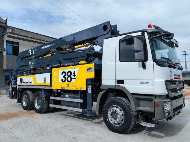 Puztmeister 38.4 Mercedes Actros