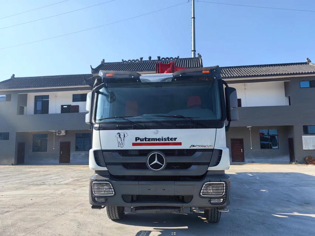 Puztmeister 36 -Mercedes ACTROS