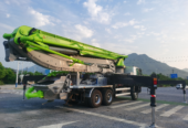 ZOOMLION 47.5 Mercedes Actros