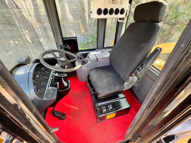 DOOSAN DX300LC-9C