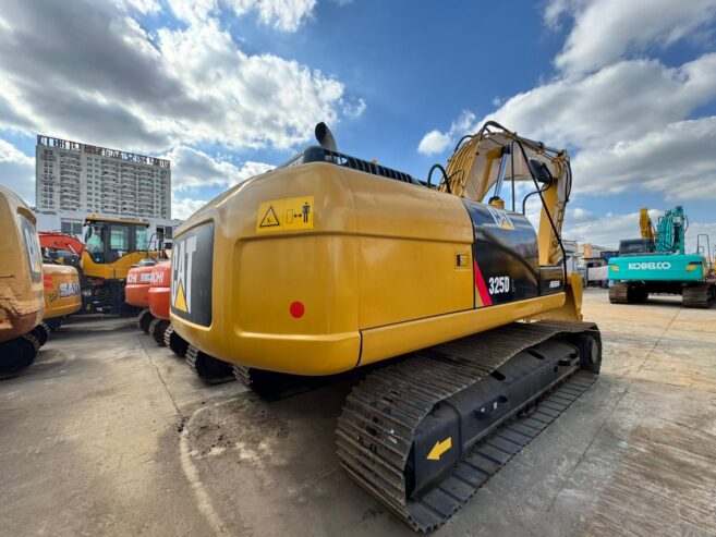 CAT 325DL