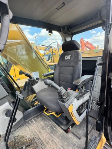 CAT 320D