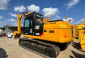 CAT 320D