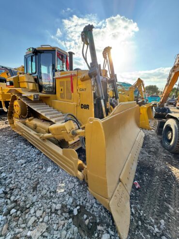 CAT D8R