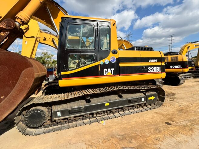 CAT 320BL