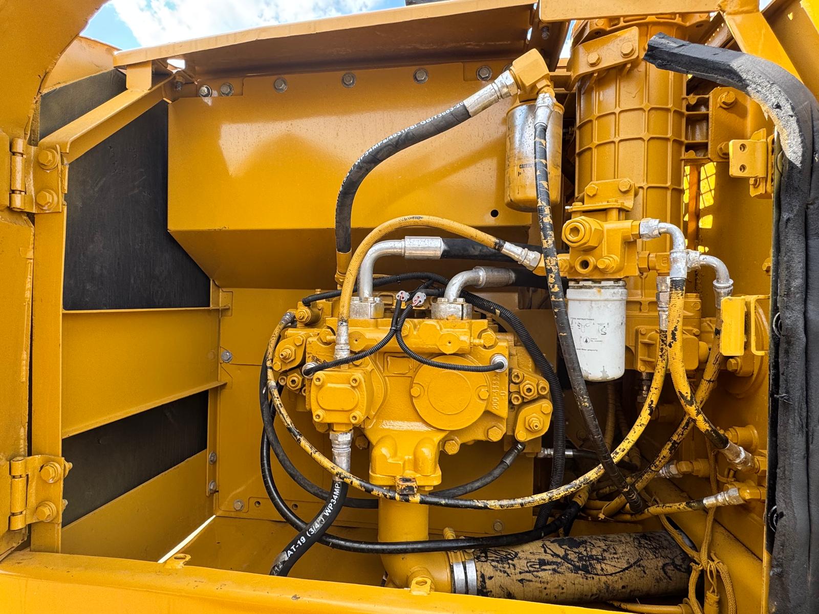 cat 320