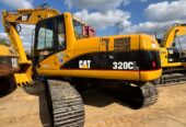 cat 320
