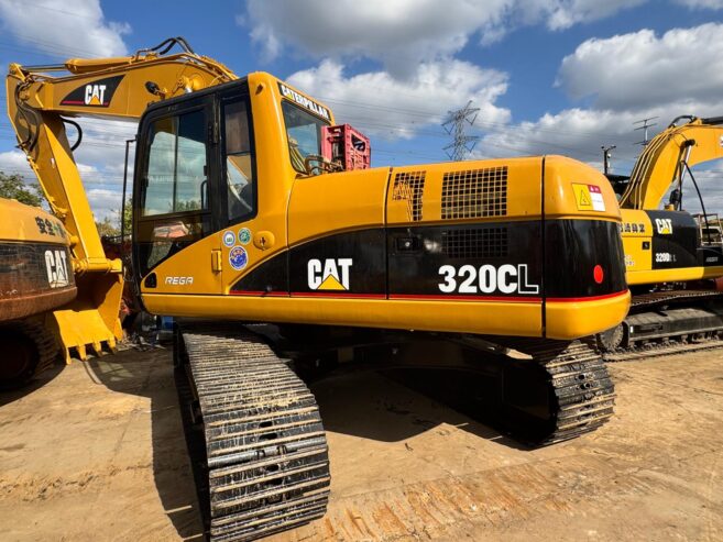cat 320