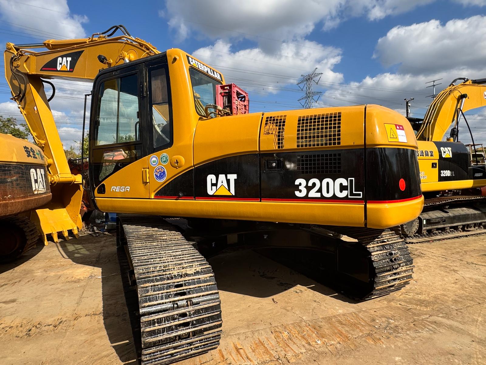 cat 320