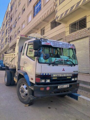 Camion Mitsubishi