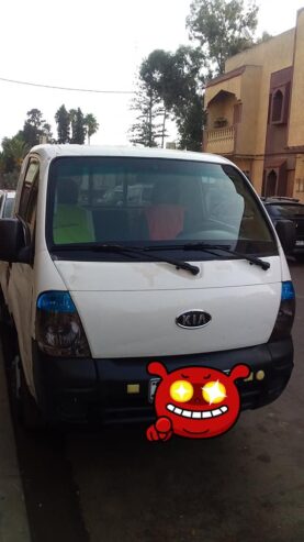 Kia 3000
