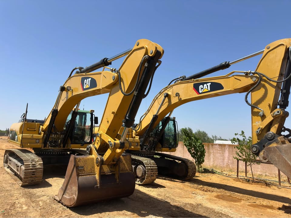 Caterpillar 330 DLME