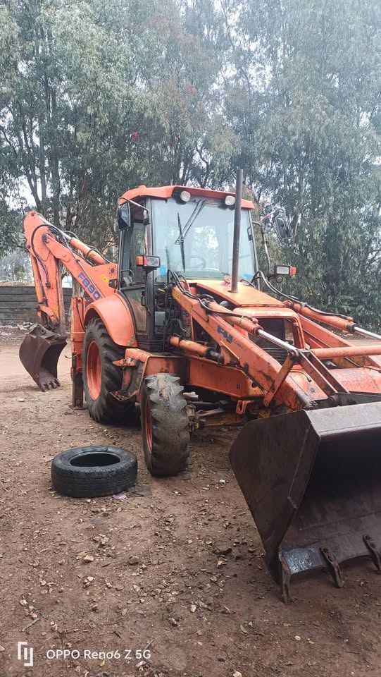 fiat hitachi modil 2002