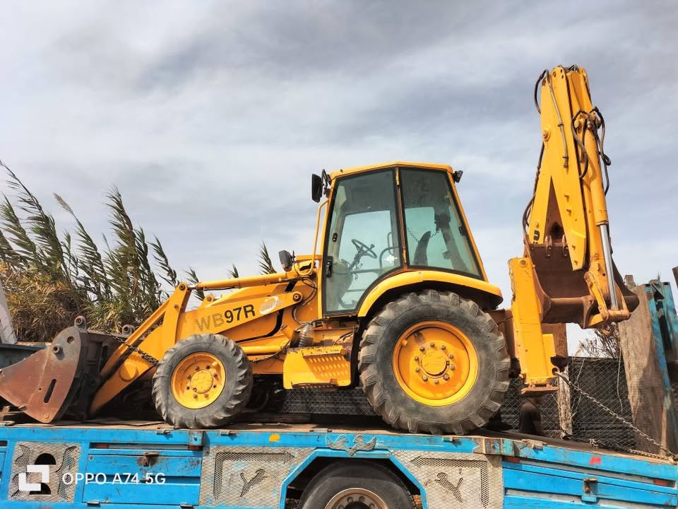Komatsu WB97R