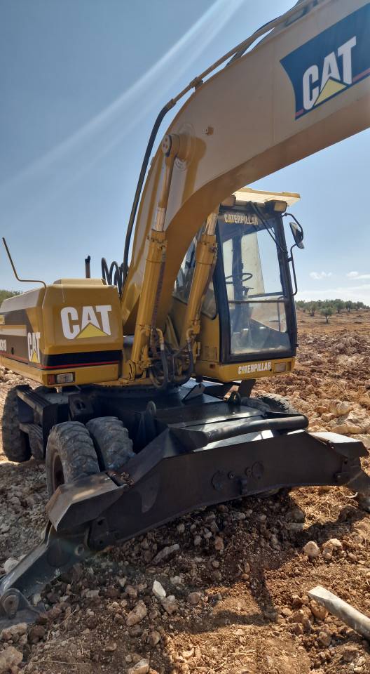 Cat 318m