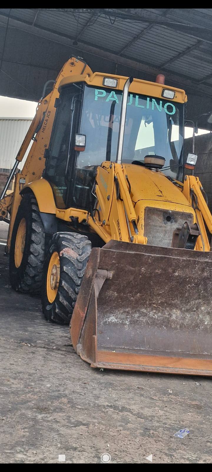 JCB à vendre modél 2004