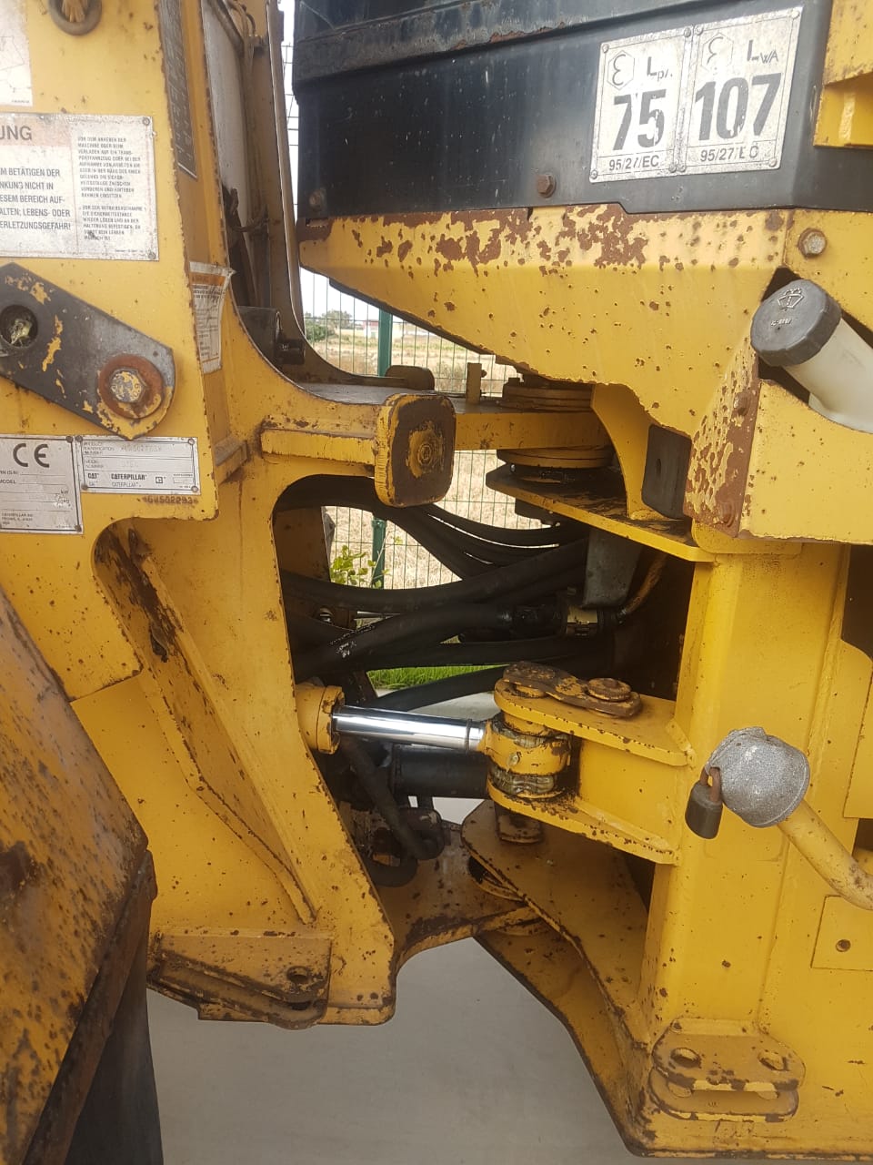 chargeuse sur pneus 928H CATERPILLAR
